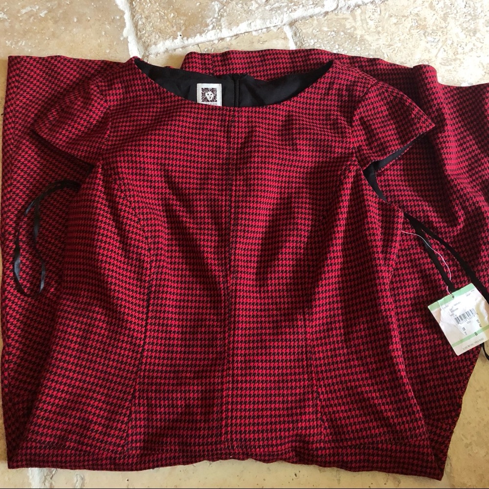 Anne Klein size 8 red black dress
